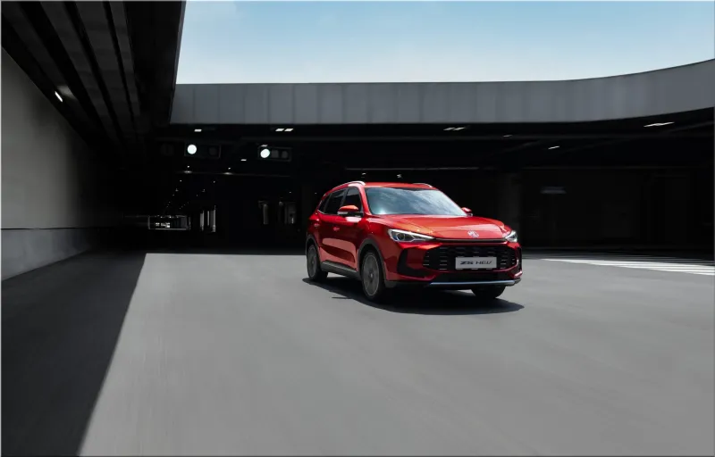2025 MG ZS Hybrid