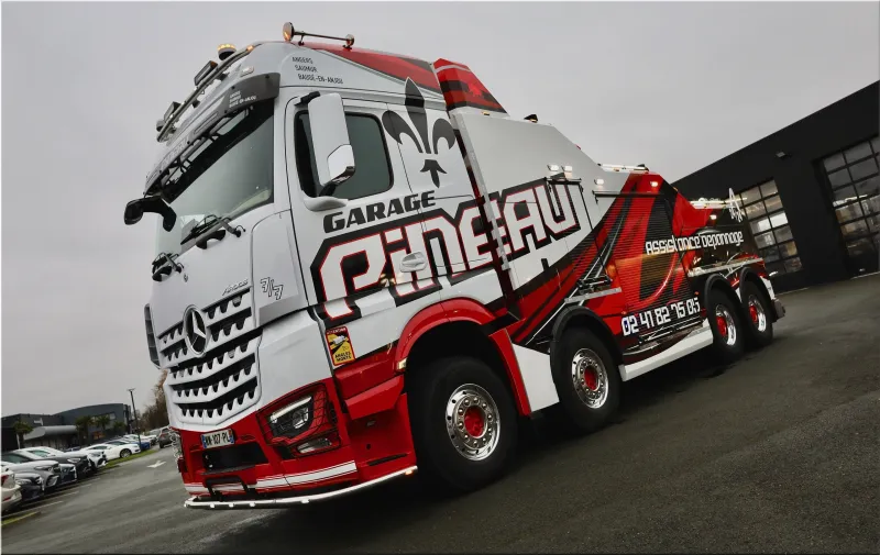Mercedes-Benz Arocs