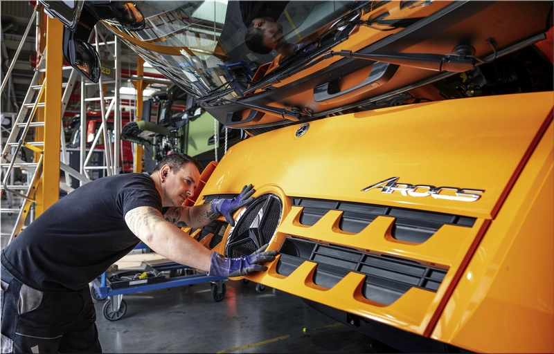 Mercedes-Benz Custom Tailored Trucks