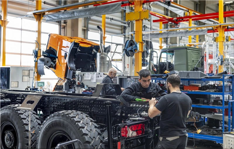 Mercedes-Benz Custom Tailored Trucks