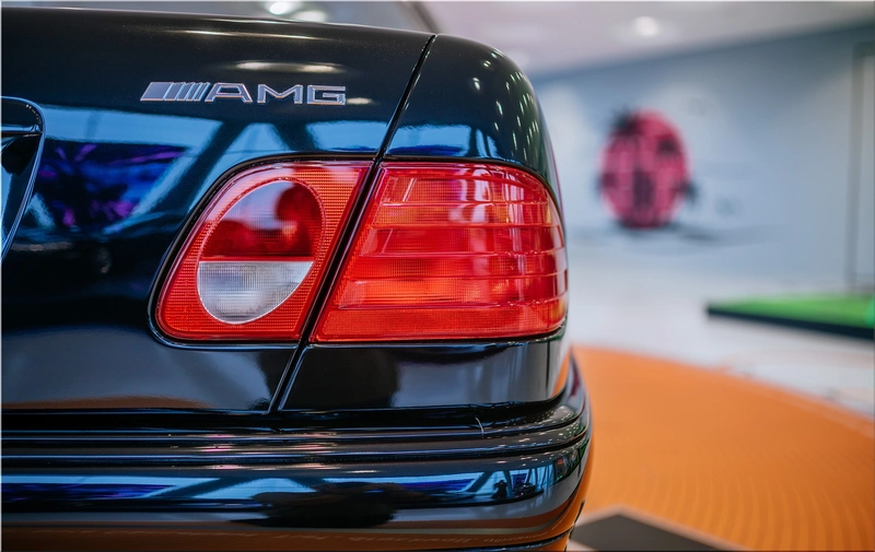 Mercedes-Benz E 60 AMG