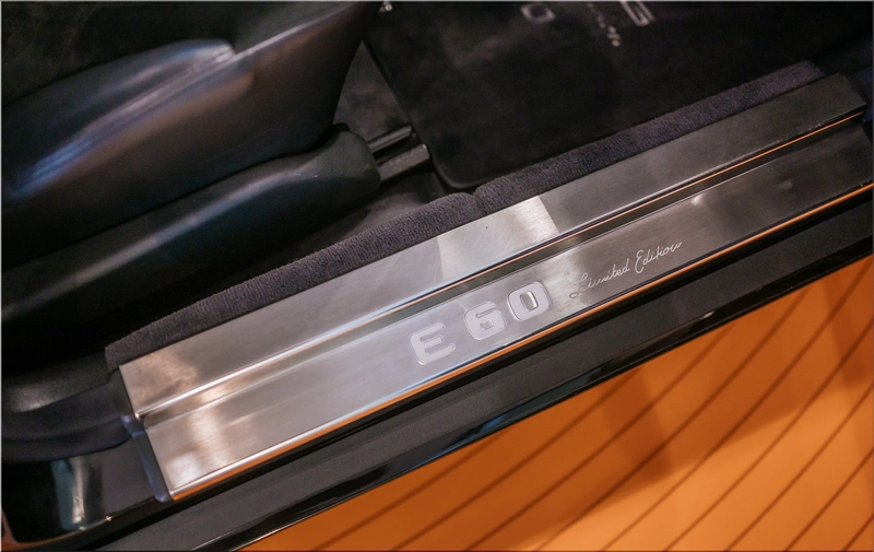 Mercedes-Benz E 60 AMG