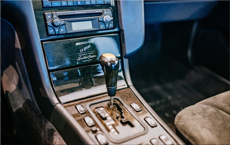 Mercedes-Benz E 60 AMG