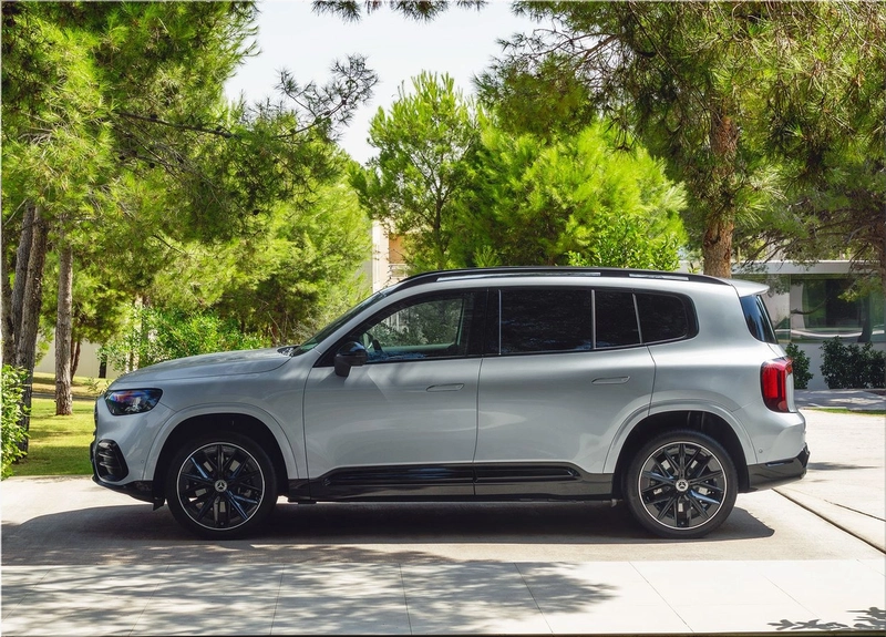 Mercedes-Benz GLB SUV