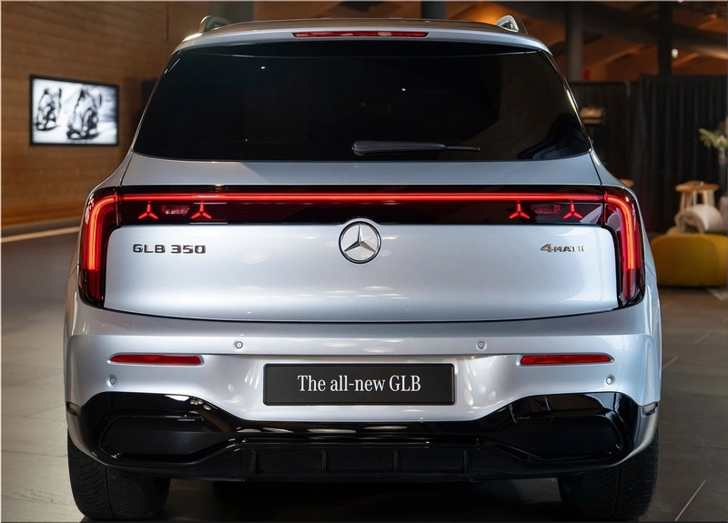 Mercedes-Benz GLB SUV