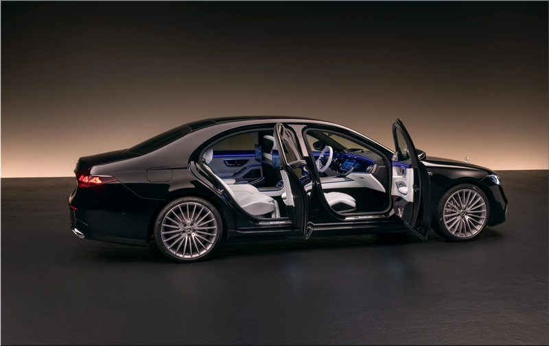 Mercedes-Benz S-Class 2026