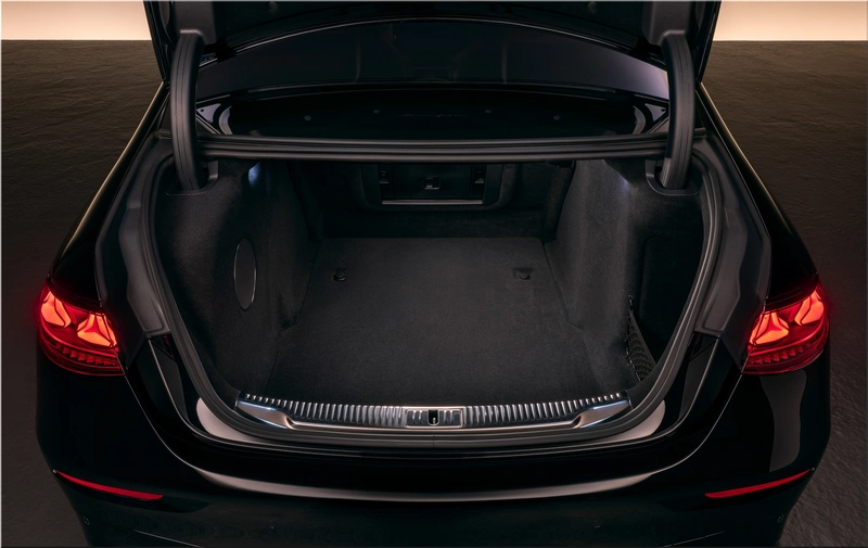 Mercedes-Benz S-Class 2026