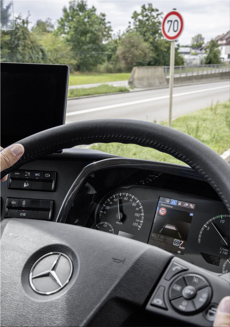Mercedes-Benz Tourismo