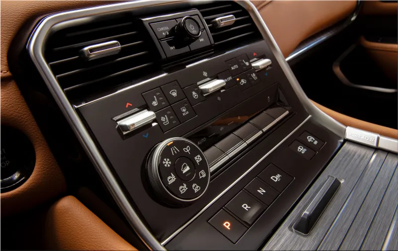 2025 Nissan Armada