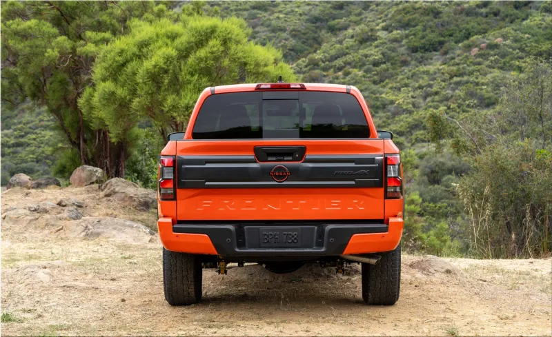 2025 Nissan Frontier