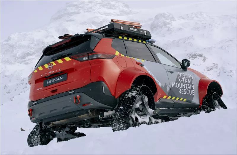 Nissan X-Trail Mountain Rescue