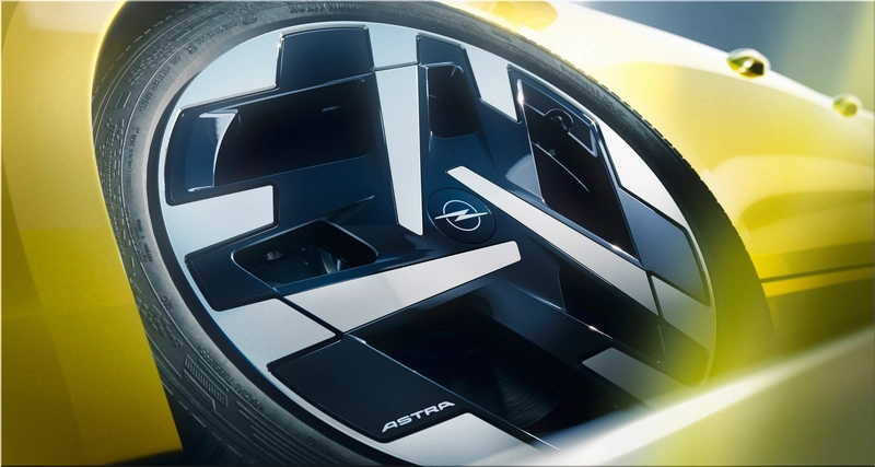Opel Astra Hybrid