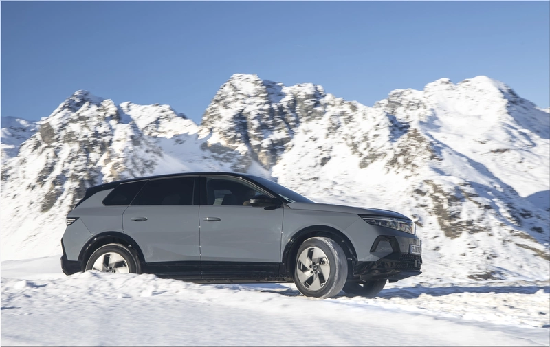 Opel Grandland Electric AWD