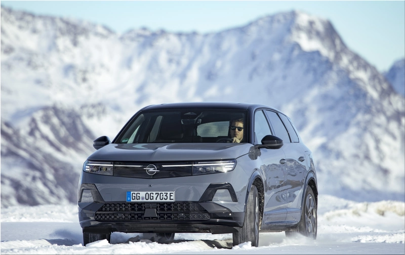 Opel Grandland Electric AWD
