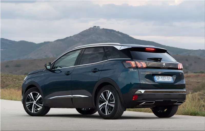 Peugeot 3008 HYBRID and Peugeot 5008 HYBRID