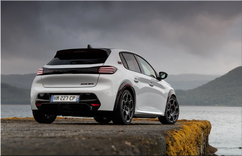 Peugeot E-208 GTi