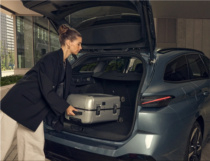 2026 Peugeot E-308