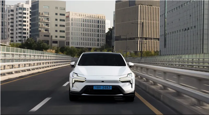Polestar 4