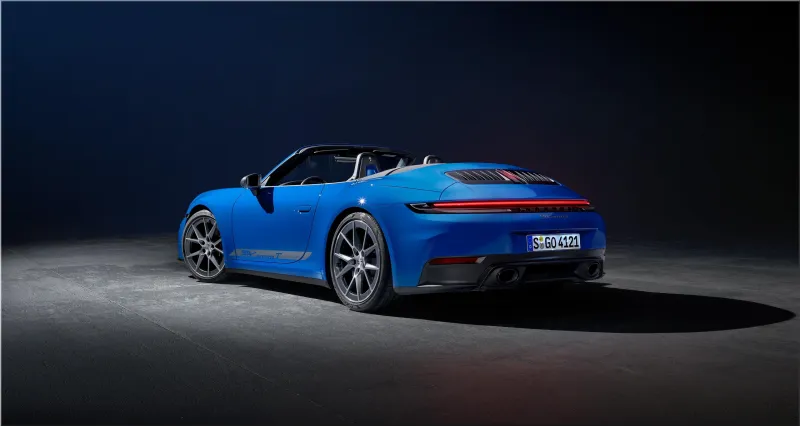 2025 Porsche 911 Carrera T Cabriolet