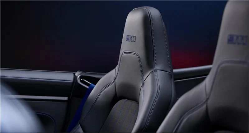 2025 Porsche 911 Carrera T Cabriolet