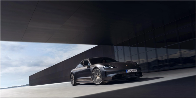 Porsche Taycan Black Edition