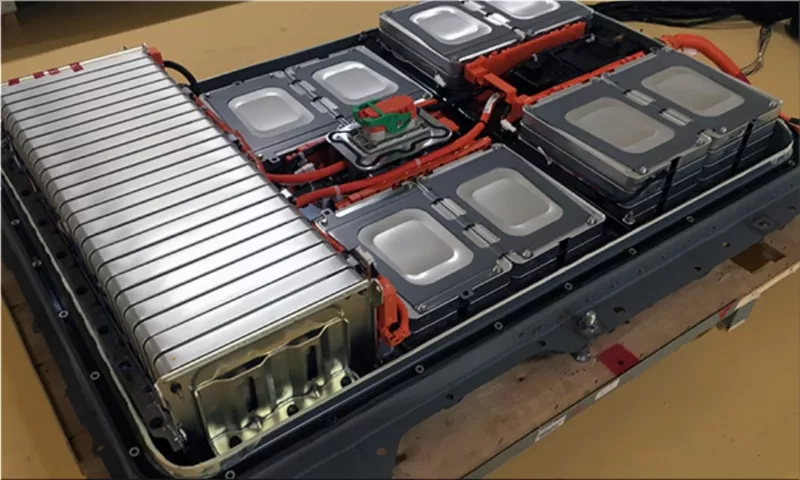 Recycling EV Batteries