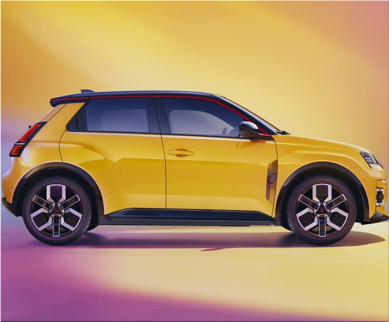 Renault 5 E-Tech electric car