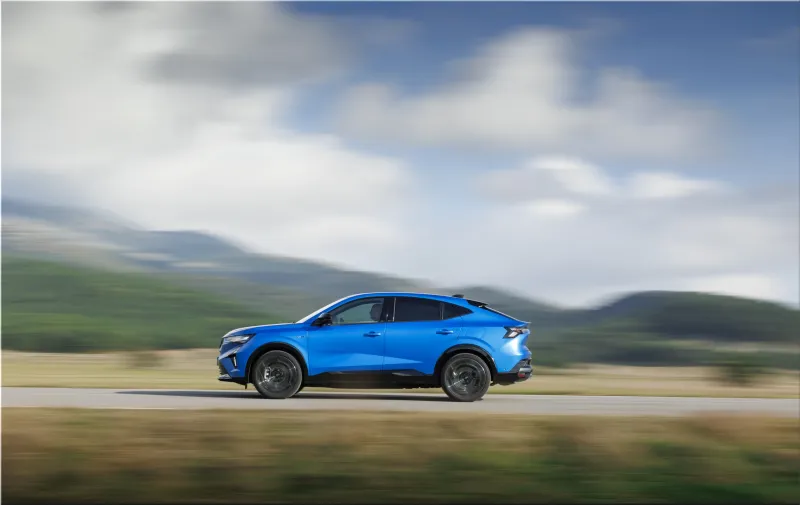 Renault Rafale E-Tech 4x4 300 HP