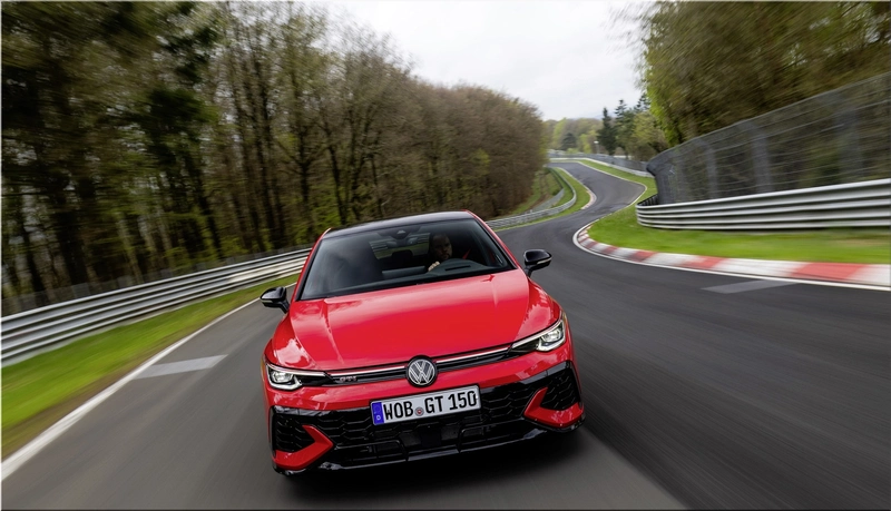 VW Golf GTI Edition 50