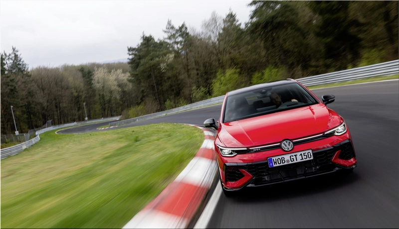 VW Golf GTI Edition 50