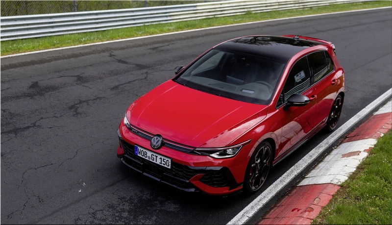 VW Golf GTI Edition 50