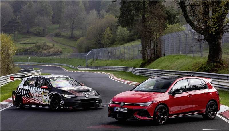 VW Golf GTI Edition 50