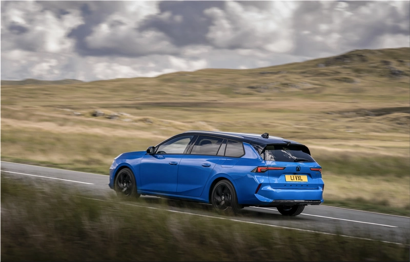 Vauxhall Astra Sports Tourer GSE