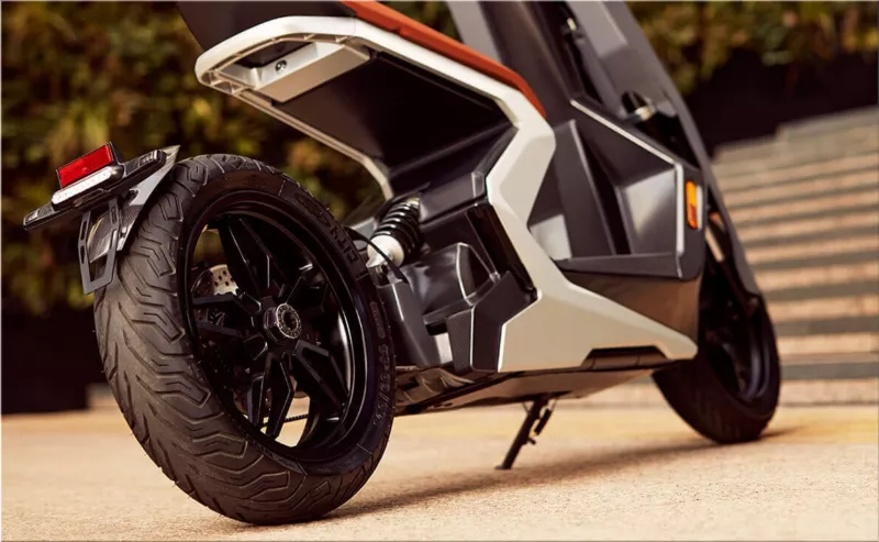 Zapp i300 electric motorcycle