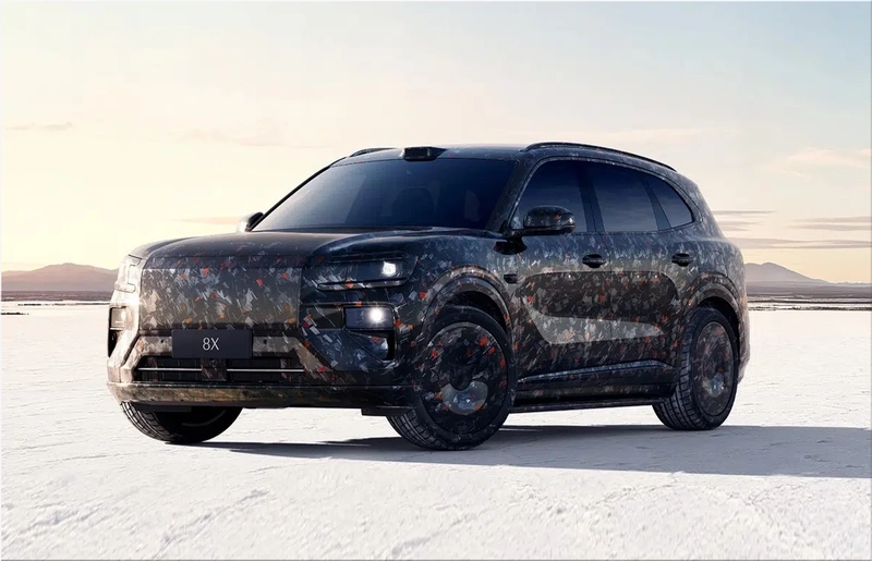 Zeekr 8X plug-in hybrid SUV