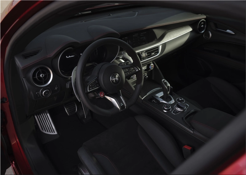 Alfa Romeo Stelvio Quadrifoglio
