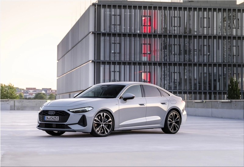 Audi A5 e-hybrid quattro