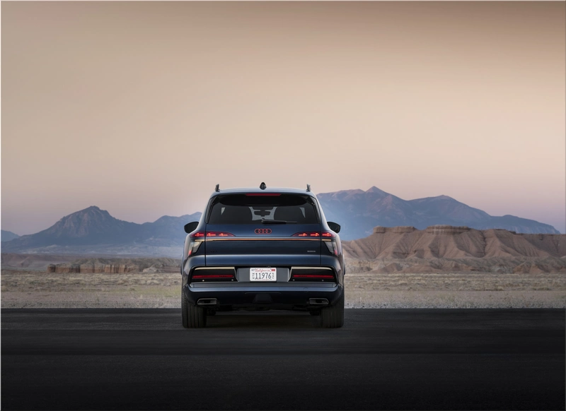 Audi Q9 SUV