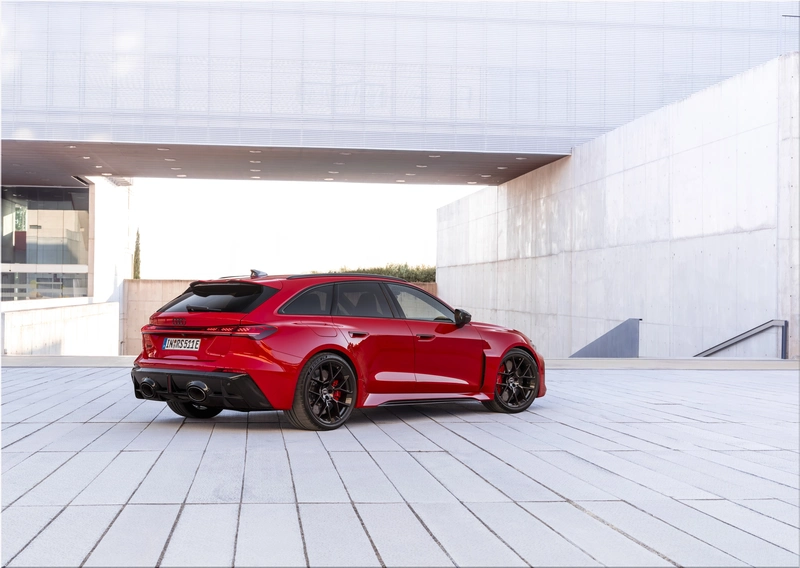 Audi RS 5 Avant 2027