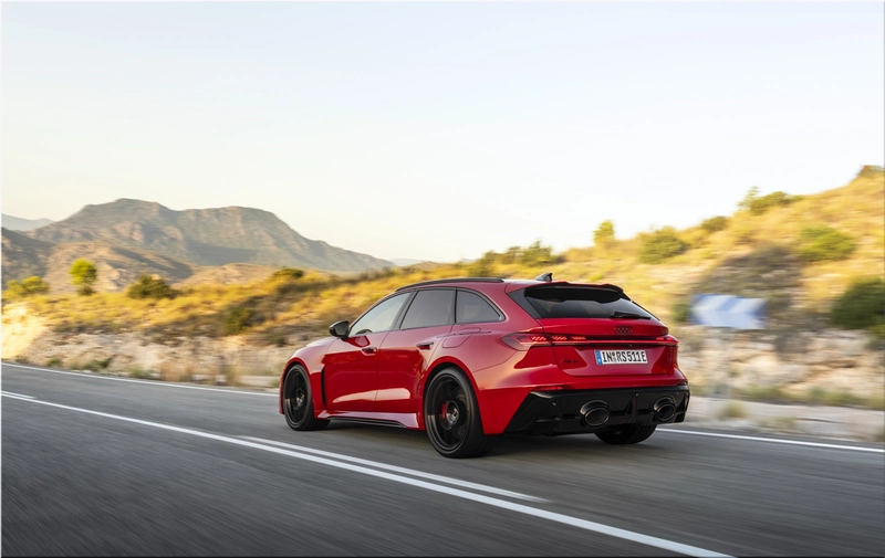 Audi RS 5 Avant 2027
