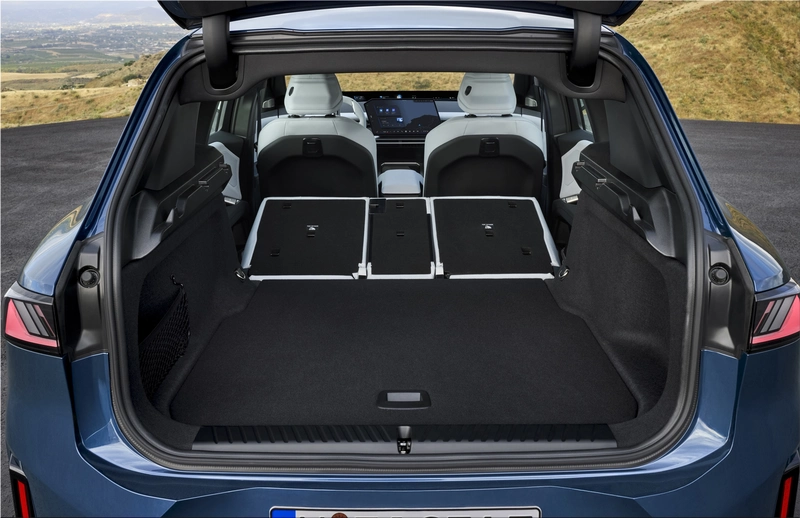 BMW iX3 40