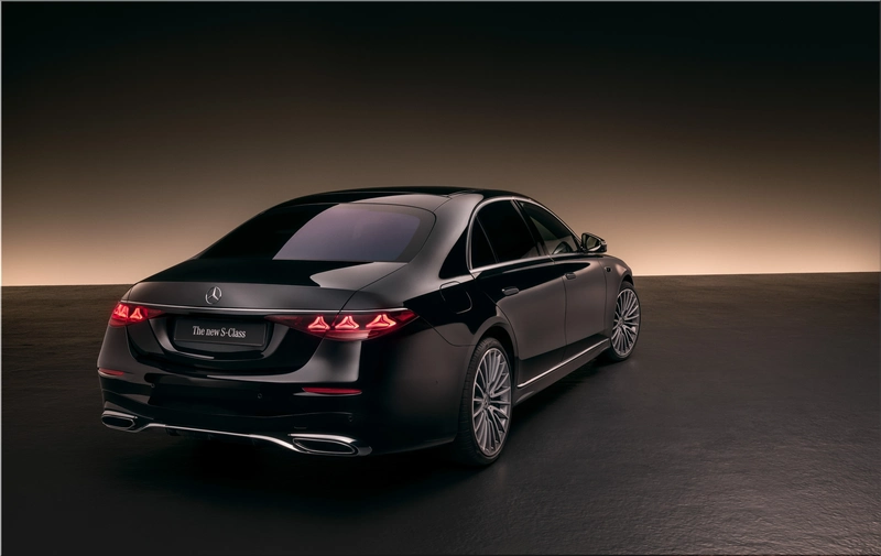 Mercedes-Benz S-Class 2026