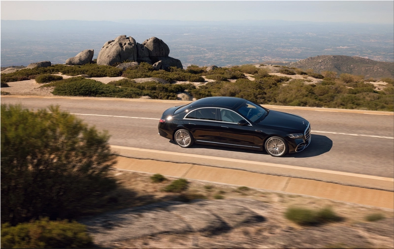 Mercedes-Benz S-Class 2026