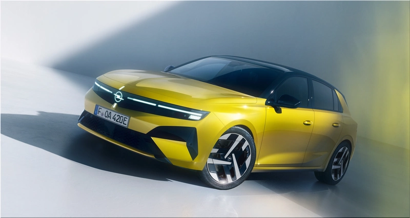 Opel Astra Hybrid