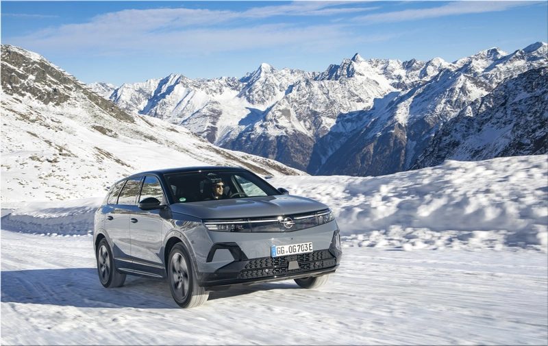 Opel Grandland Electric AWD
