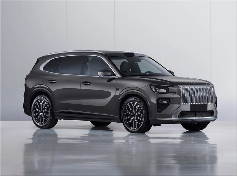 Zeekr 8X plug-in hybrid SUV