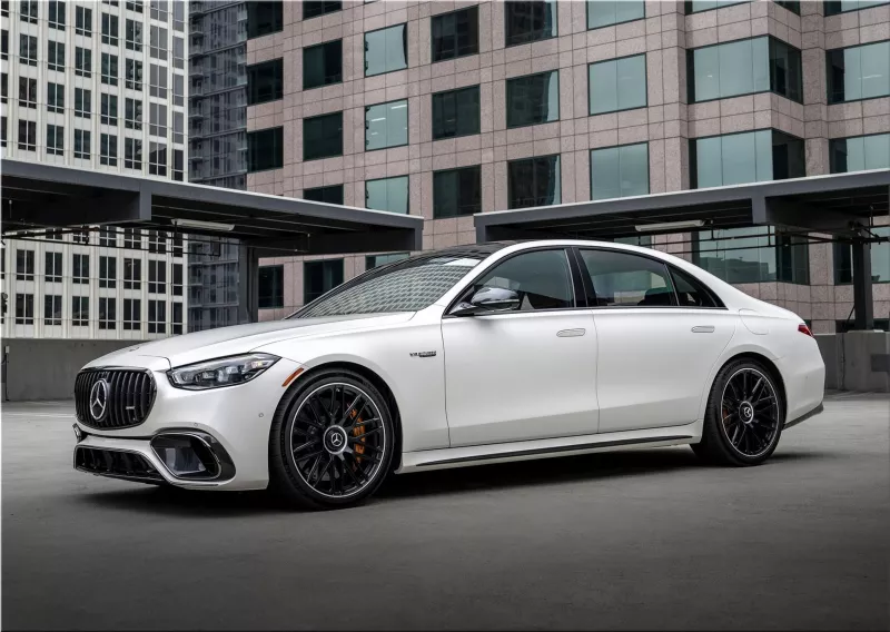 2024 Mercedes-Benz S63 AMG E Performance