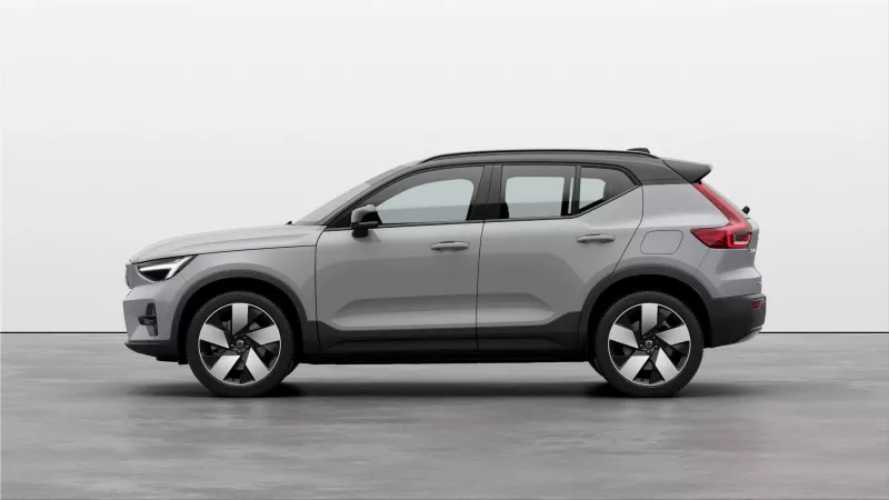 Volvo C40 and XC40