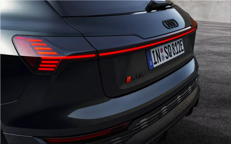 2024 Audi SQ8 e-tron