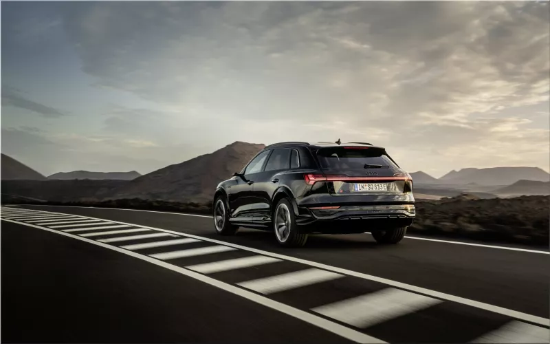 2024 Audi SQ8 e-tron